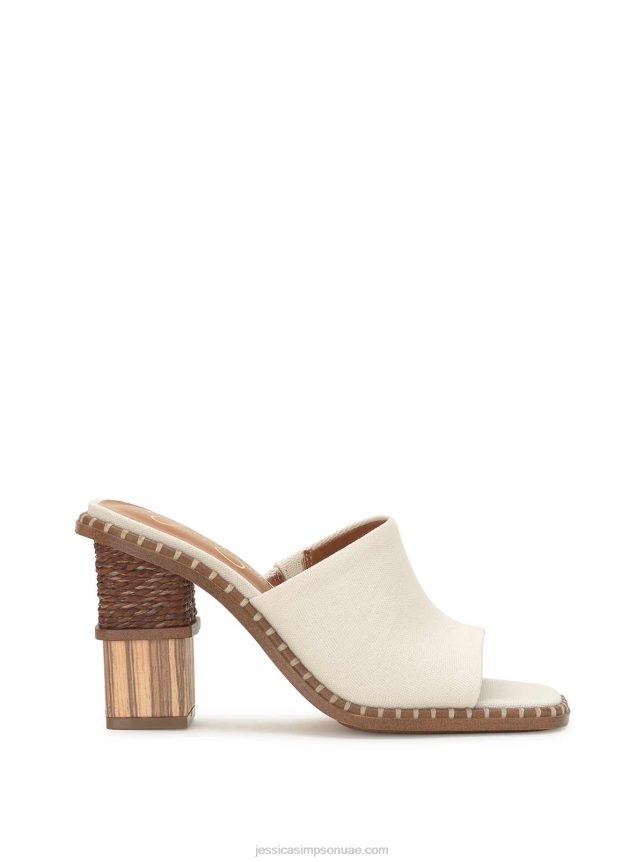 حذاء كعب عالي lendrila باللون الطبيعي Jessica Simpson BB6J0F287